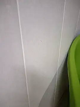 Snapshot of Baby_girl67 chatting on 09-30-25, 08:15 Baby girl67 online show from 09-30-25, 08:15