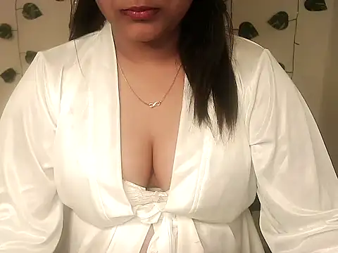 bold kiara online show from 03-19-26, 04:34