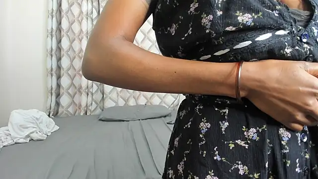 Pretty Ebony Doll online show from 04-19-26, 09:43