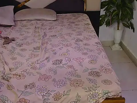 Lovelyy-couple online show from 11-17-25, 11:36