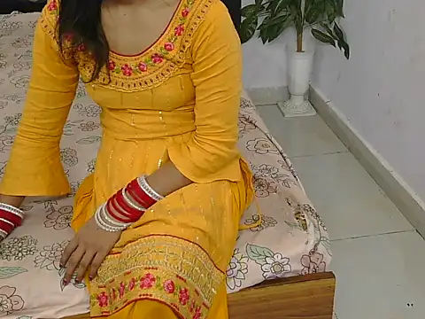 Lovelyy-couple online show from 11-21-25, 09:52