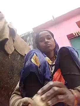 Hot reshmaji online show from 12-22-25, 03:50