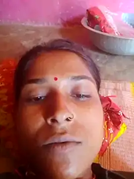 Snapshot of Hot_reshmaji chatting on 06-28-26, 05:14 Hot reshmaji online show from 06-28-26, 05:14