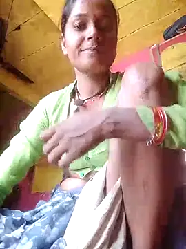Snapshot of Hot_reshmaji chatting on 07-14-26, 06:29 Hot reshmaji online show from 07-14-26, 06:29