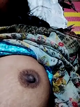 Hot reshmaji online show from 10-26-25, 12:11