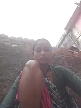 Snapshot of Hot_reshmaji chatting on 07-23-26, 03:59 Hot reshmaji online show from 07-23-26, 03:59