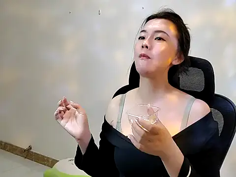 sallycui online show from 09-25-25, 11:00