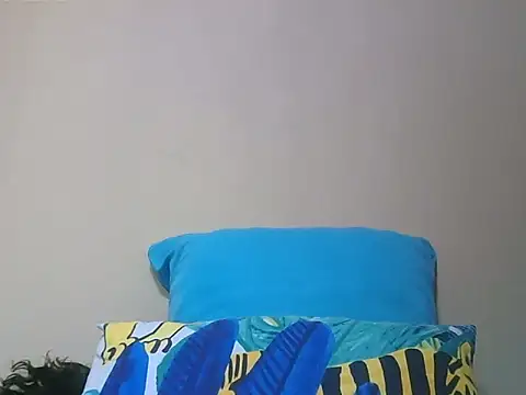 GAIGANTICBOOBS online show from 10-25-25, 01:49