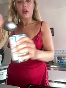 Snapshot of BabyBluexox chatting on 02-22-26, 11:01 BabyBluexox online show from 02-22-26, 11:01