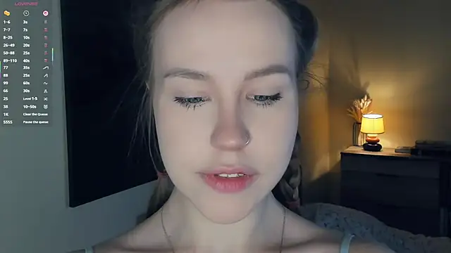 MaliaBourraine online show from 12-21-25, 07:10