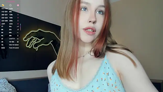 MaliaBourraine online show from 01-09-26, 07:04