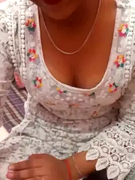 pari rani7 online show from 02-11-26, 03:50