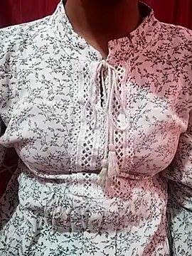 pari rani7 online show from 11-10-25, 04:06