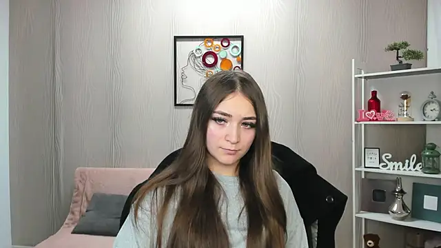 EllaClarke online show from 02-17-26, 12:13