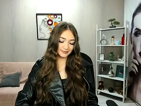 EllaClarke online show from 03-28-26, 10:27