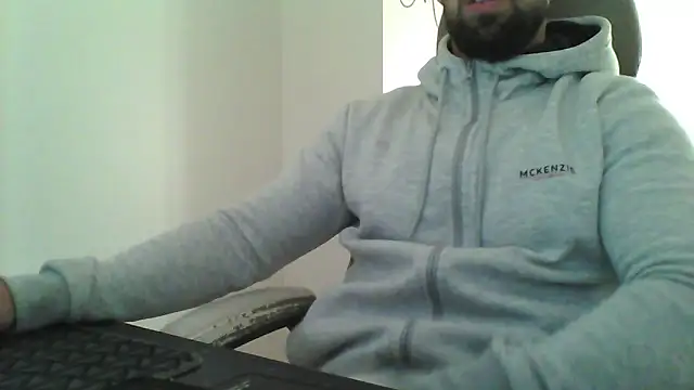 yourfantasy777 online show from 02-22-26, 05:25