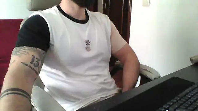 yourfantasy777 online show from 04-15-26, 03:05