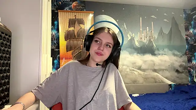 Elira Breeze online show from 11-11-25, 12:11