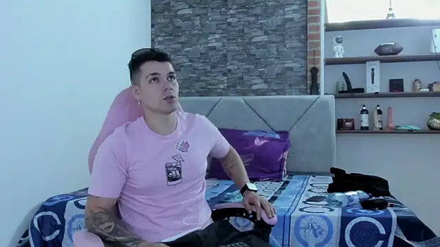 BooyHott  online show from 01-07-26, 07:19