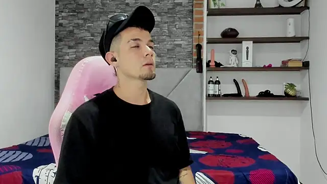 BooyHott  online show from 02-26-26, 07:25