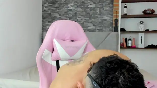 BooyHott  online show from 02-02-26, 07:46