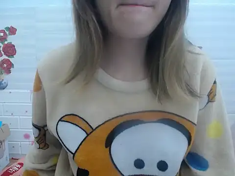 Hannie 26 online show from 11-29-25, 01:22