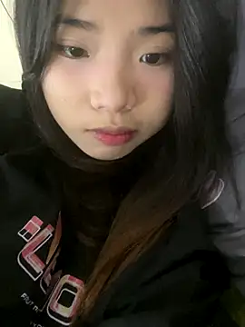 Snapshot of -Tania- chatting on 10-28-25, 09:19 -Tania- online show from 10-28-25, 09:19