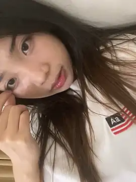 Snapshot of -Tania- chatting on 09-30-25, 04:46 -Tania- online show from 09-30-25, 04:46