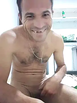 Snapshot of Claudiokkkkk chatting on 10-24-25, 03:49 Claudiokkkkk online show from 10-24-25, 03:49