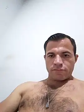 Snapshot of Claudiokkkkk chatting on 11-20-25, 12:00 Claudiokkkkk online show from 11-20-25, 12:00