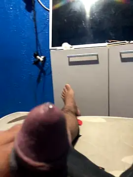 Alangostoso092 online show from 11-05-25, 03:53