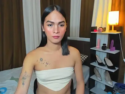 Sedictive Samantha online show from 10-11-25, 05:47