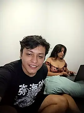 raiderandroxie online show from 11-30-25, 04:19