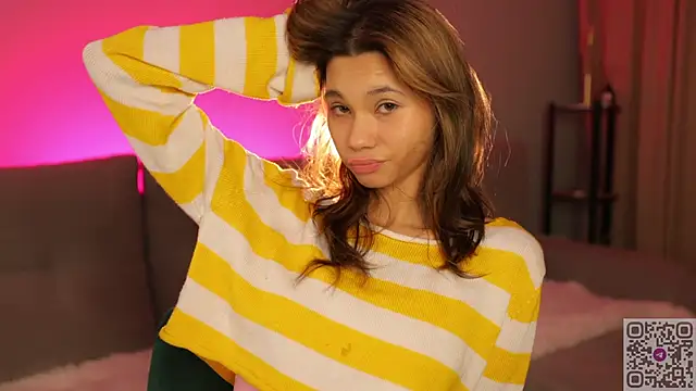 lovekissmes online show from 11-18-25, 02:53