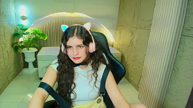 dany r  online show from 02-21-26, 06:43