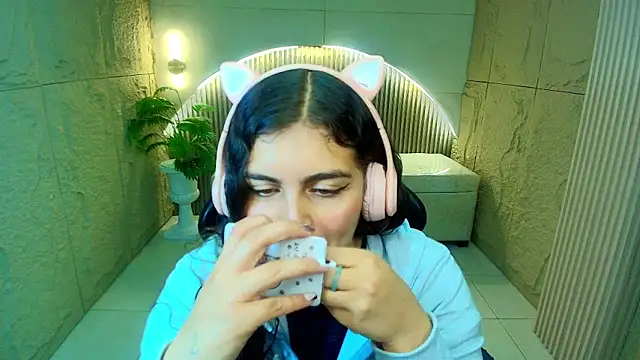 dany r  online show from 03-24-26, 01:11