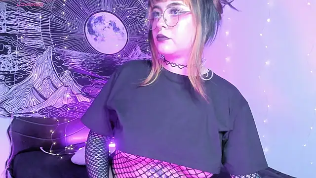 Hallucigenia  online show from 11-20-25, 06:41