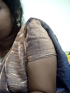 sweetqueen143 online show from 10-22-25, 02:22