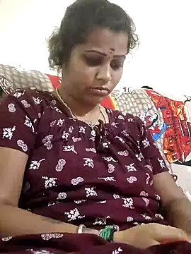 sweetqueen143 online show from 11-19-25, 04:18