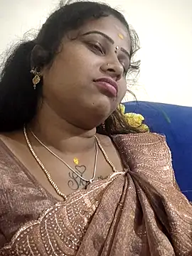 sweetqueen143 online show from 10-21-25, 02:16