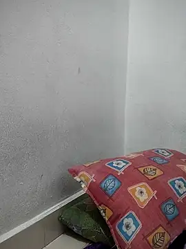 sweetqueen143 online show from 03-01-26, 04:45