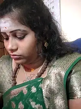 sweetqueen143 online show from 10-22-25, 03:55