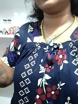 sweetqueen143 online show from 04-03-26, 05:08