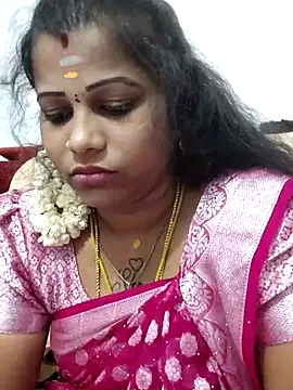 sweetqueen143 online show from 04-15-26, 10:32