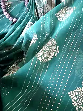 sweetqueen143 online show from 10-25-25, 04:55