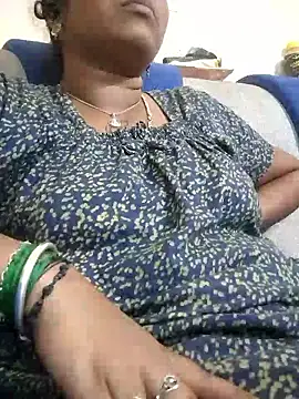 sweetqueen143 online show from 01-06-26, 05:39