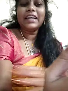 sweetqueen143 online show from 10-18-25, 06:21