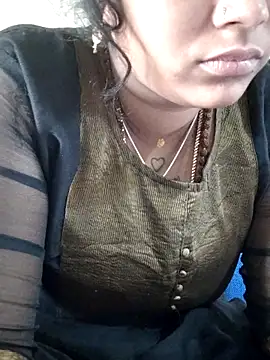 sweetqueen143 online show from 11-15-25, 06:28