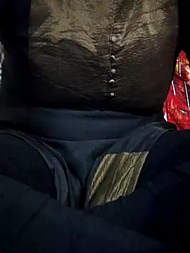 sweetqueen143 online show from 11-15-25, 06:56