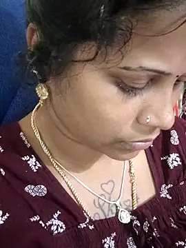 sweetqueen143 online show from 11-20-25, 04:40